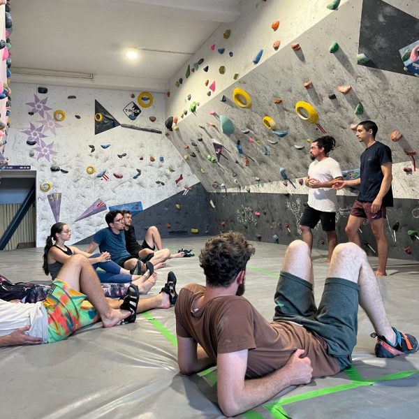 Gyermek falmászó edzőképzés